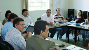 Prefeitura e Caixa Econômica fecham parceria para construção de 912 moradias em Foz